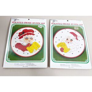VTG The New Berlin Co Counted Cross Stitch Kit (2) 7" Santa & Mrs Claus NOS